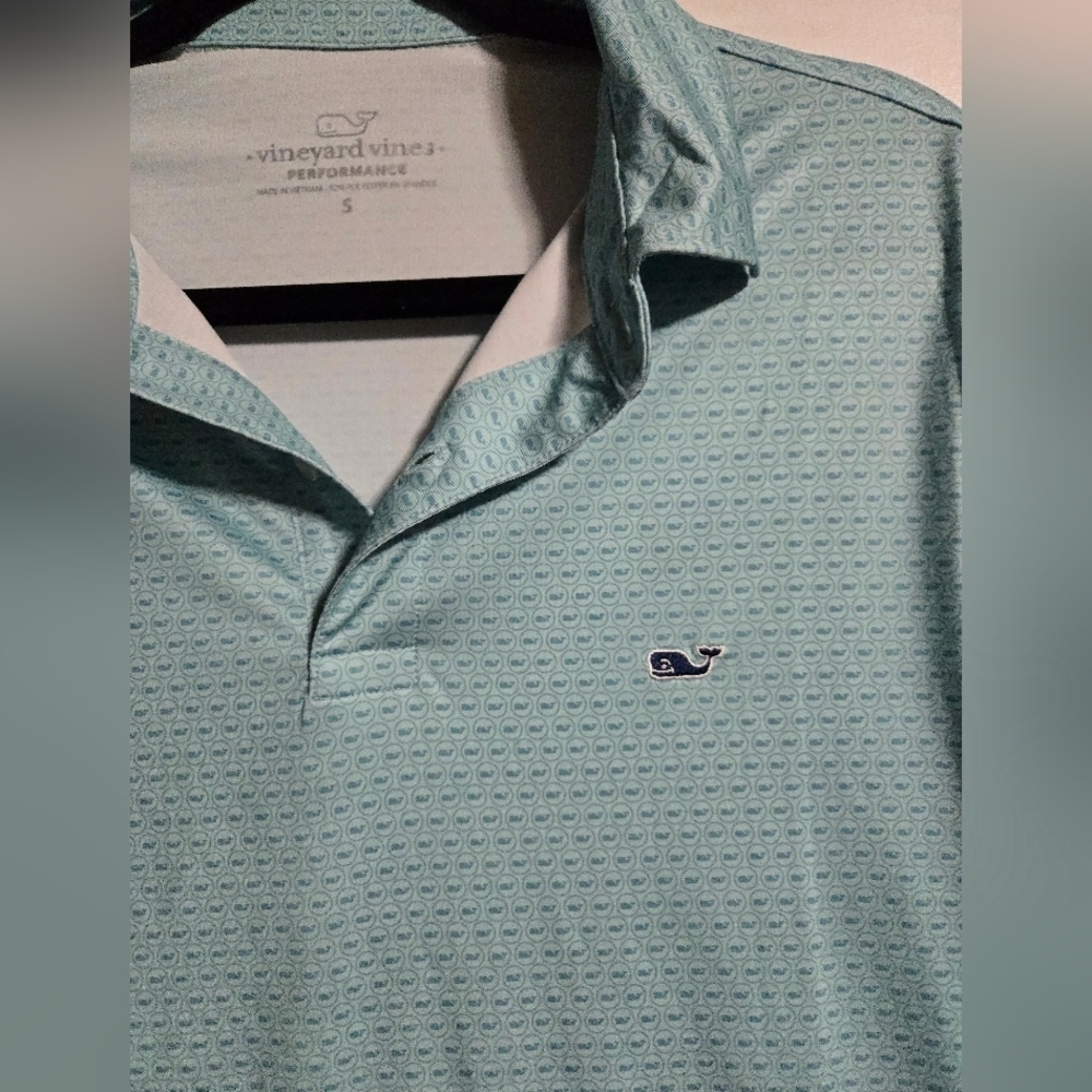 VINEYARD NEW Men's Light Blue Polo Shirt.Size S - Picture 8 of 8